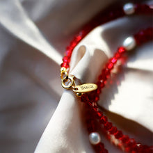 Afbeelding in Gallery-weergave laden, Crystal Red