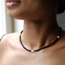 Afbeelding in Gallery-weergave laden, The Pearl Club